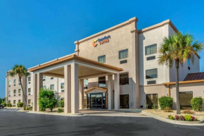  Comfort Suites near Robins Air Force Base  Уорнер Робинс